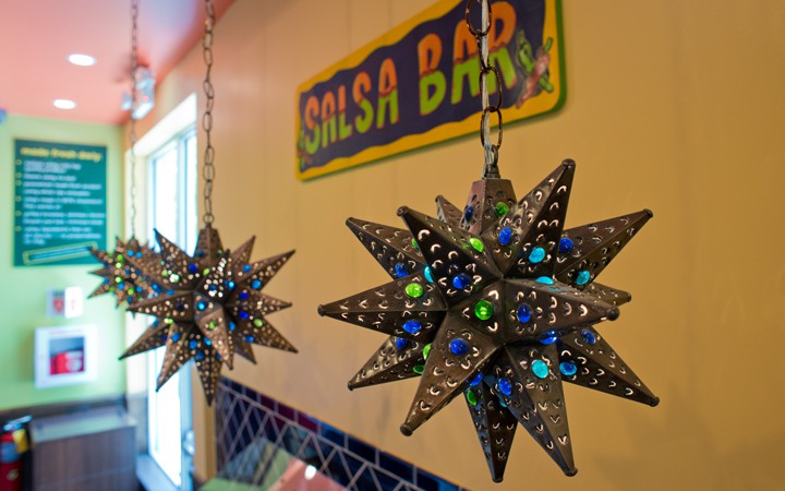 Coral Springs - Restaurant Interior, Details