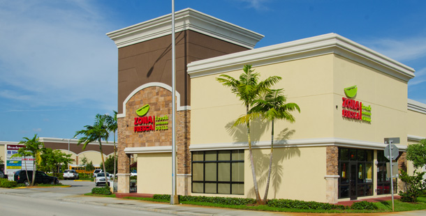 Zona Fresca, Pompano Beach, FL store. 
          Photo by Robert Giordano, Design215.com